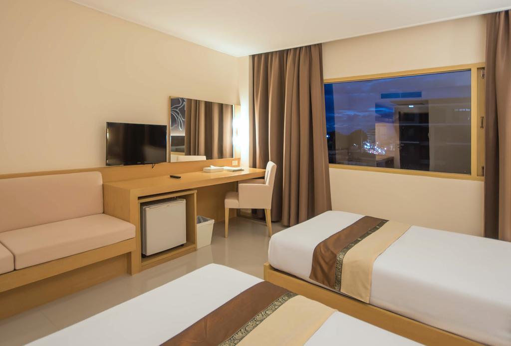 Navarat Heritage Hotel Kamphengphet Kültér fotó
